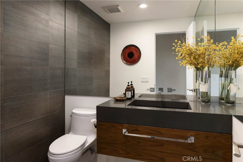 2975 CATALPA STREET, Newport Beach, CA 92660
