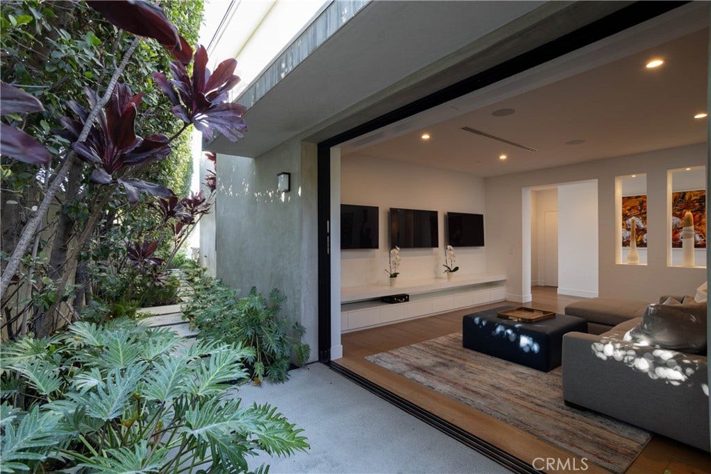 2975 CATALPA STREET, Newport Beach, CA 92660
