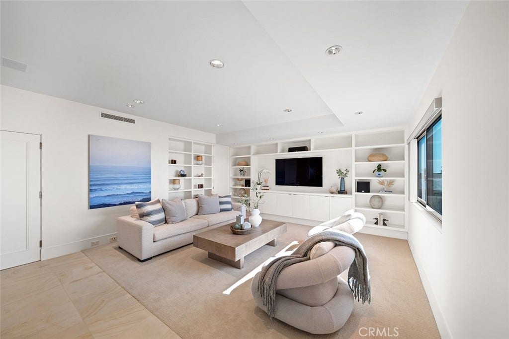 48 N Vista De Catalina, Laguna Beach, CA 92651 48 N Vista De Catalina, Laguna Beach, CA 92651