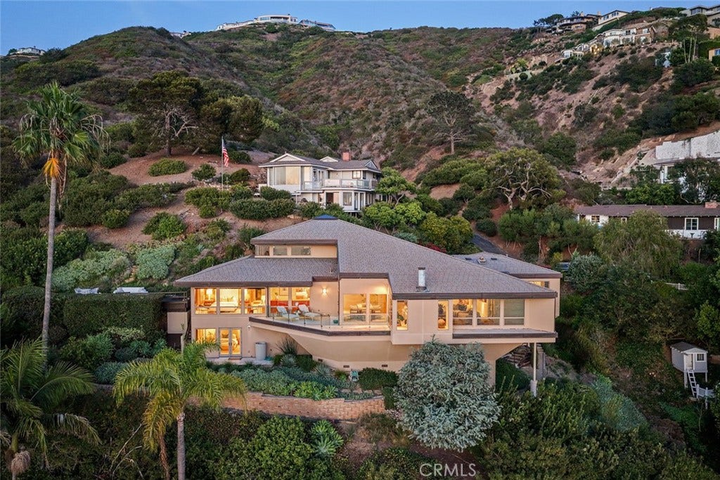 48 N Vista De Catalina, Laguna Beach, CA 92651 48 N Vista De Catalina, Laguna Beach, CA 92651