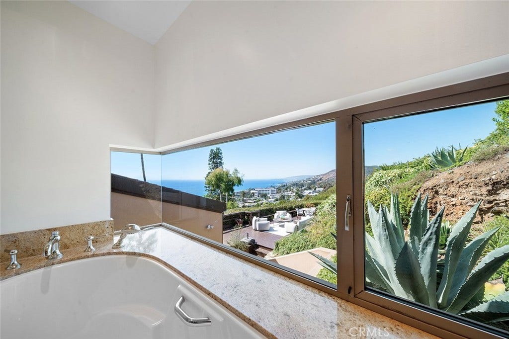 48 N Vista De Catalina, Laguna Beach, CA 92651 48 N Vista De Catalina, Laguna Beach, CA 92651