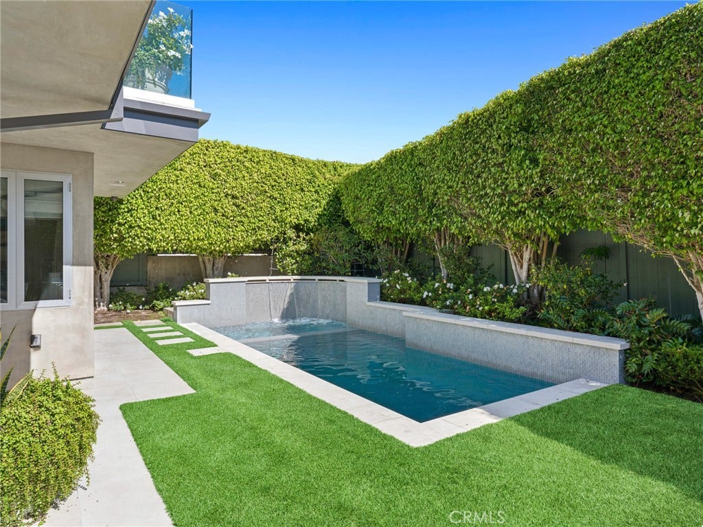 820 Emerald Bay, Laguna Beach, CA 92651