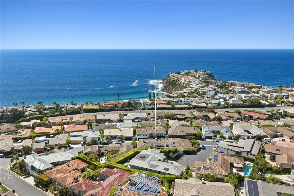 820 Emerald Bay, Laguna Beach, CA 92651