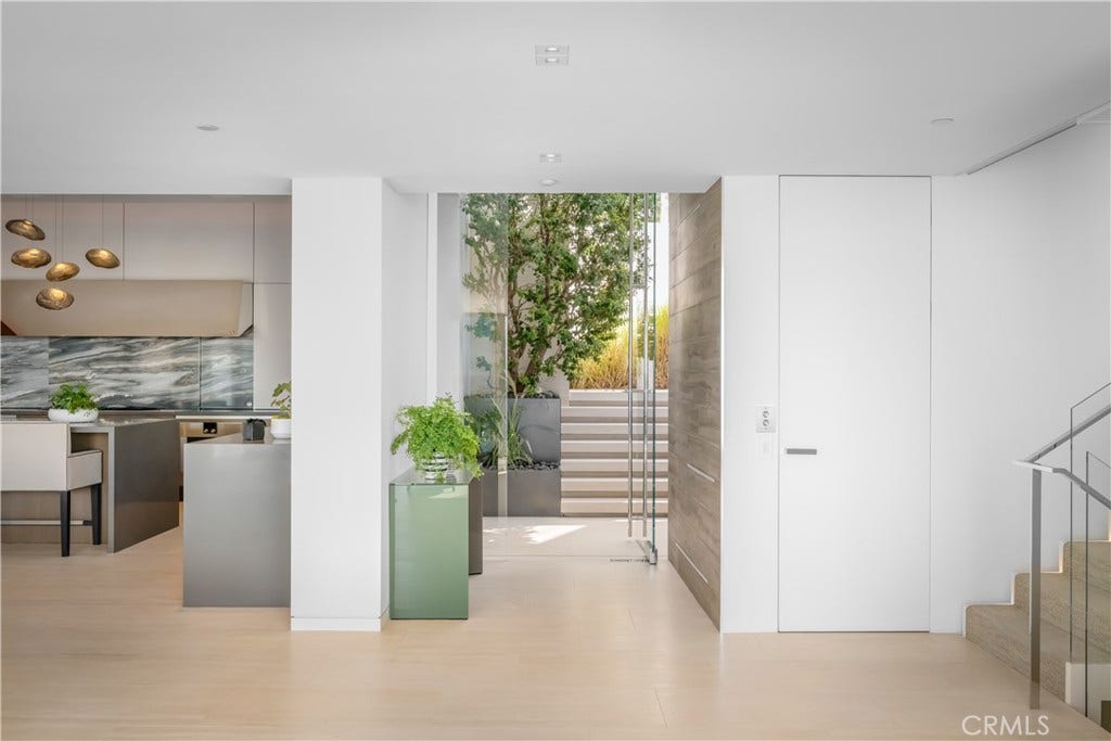 14 Lagunita Drive, Laguna Beach, CA 92651