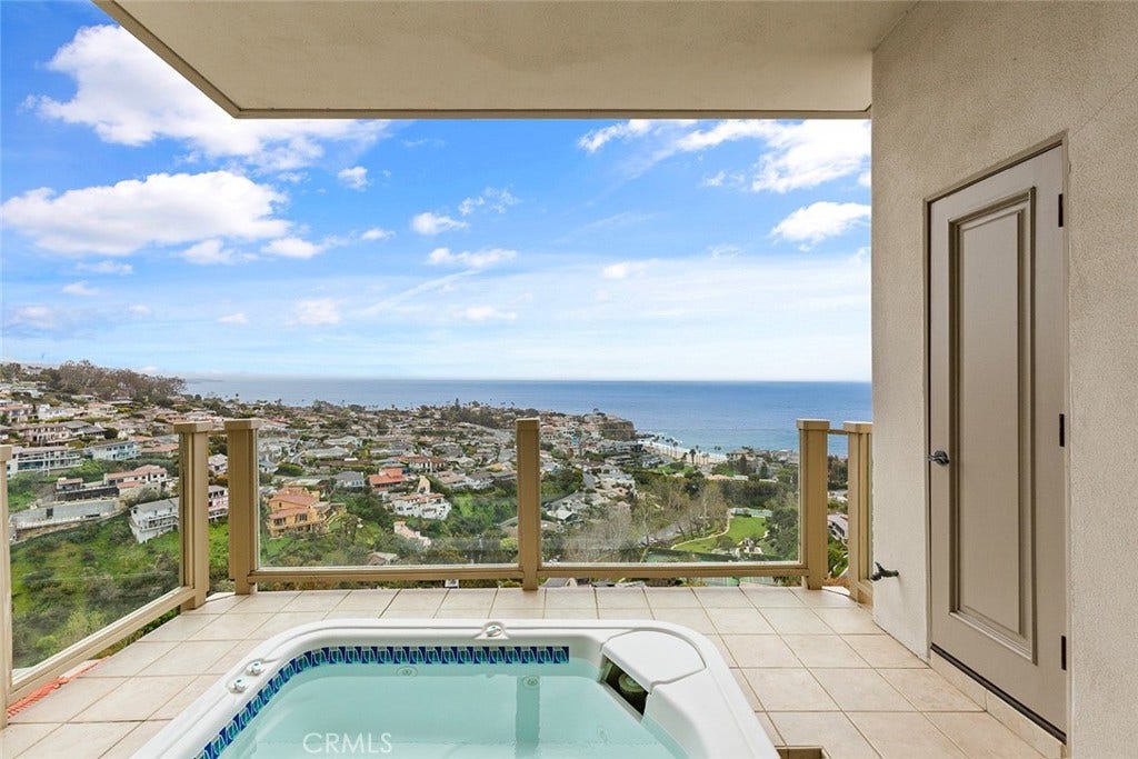 1221 Emerald Bay, Laguna Beach, CA 92651 1221 Emerald Bay, Laguna Beach, CA 92651