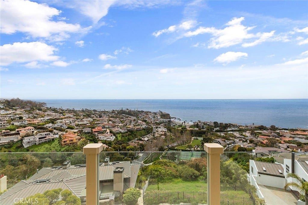 1221 Emerald Bay, Laguna Beach, CA 92651 1221 Emerald Bay, Laguna Beach, CA 92651