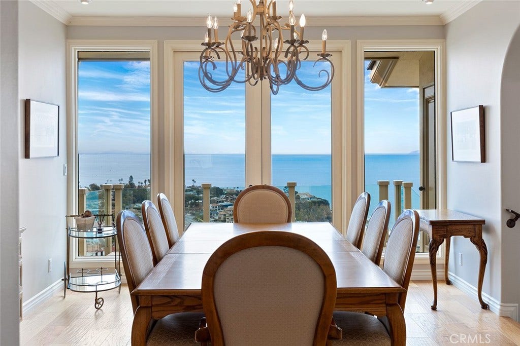 1221 Emerald Bay, Laguna Beach, CA 92651 1221 Emerald Bay, Laguna Beach, CA 92651