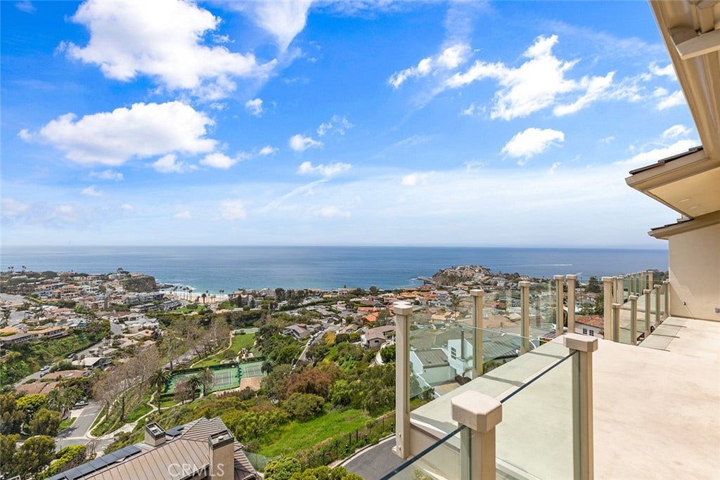 1221 Emerald Bay, Laguna Beach, CA 92651 1221 Emerald Bay, Laguna Beach, CA 92651