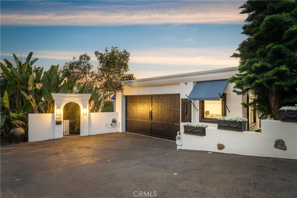 Easy access and rare ample parking