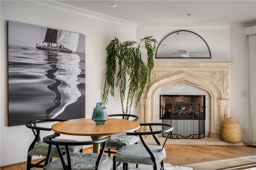 Entertaining space