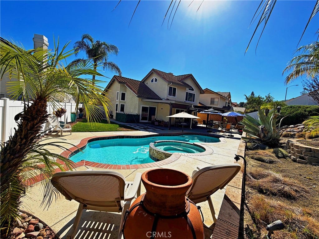 2400 Pepperwood, Corona, CA 92882 An unusually large homesite provides substantial outdoor space and flexibility for future improvements or additional uses, subject to buyer investigation and applicable approvals.