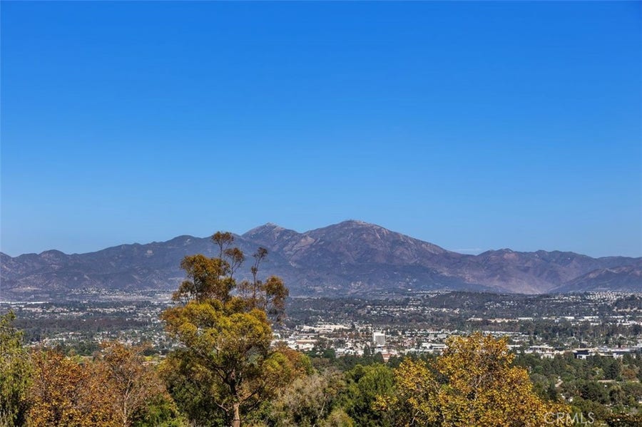 Property photo for 4013 Calle Sonora Oeste Unit 2E, Laguna Woods, CA