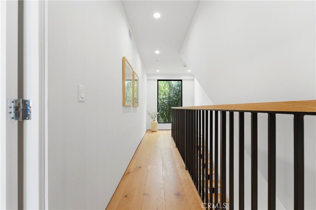 11702 Charnock Road, Los Angeles, CA 90066 11702 Charnock Road, Los Angeles, CA 90066
