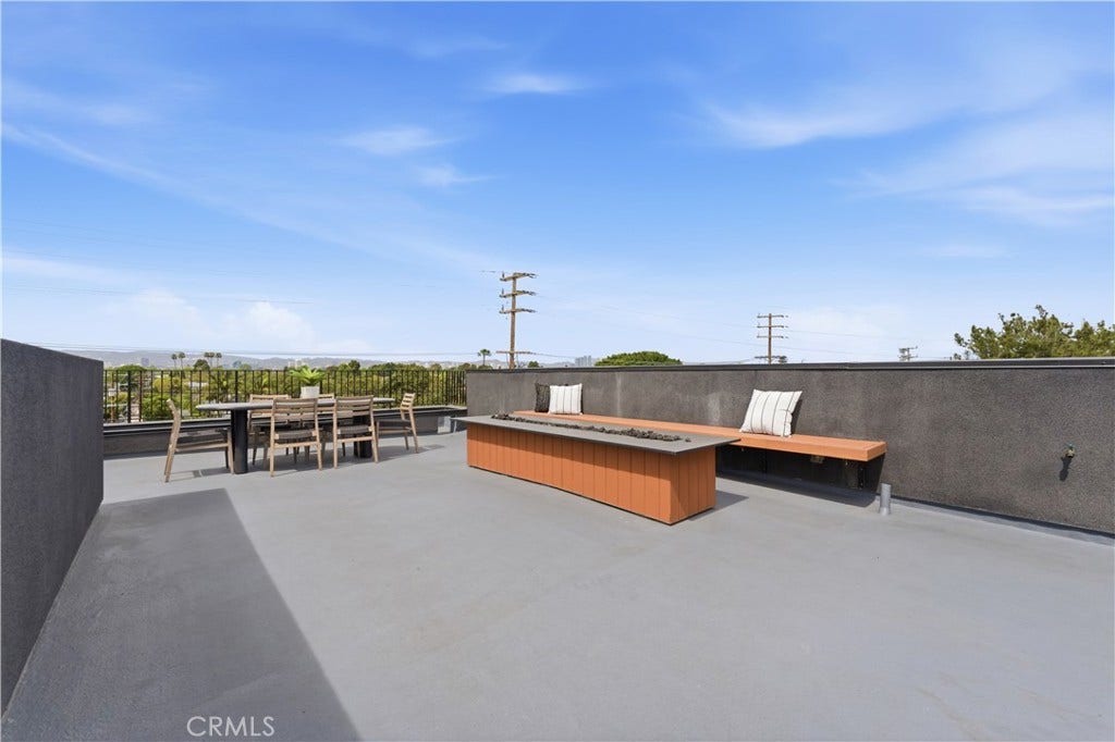 11702 Charnock Road, Los Angeles, CA 90066 11702 Charnock Road, Los Angeles, CA 90066