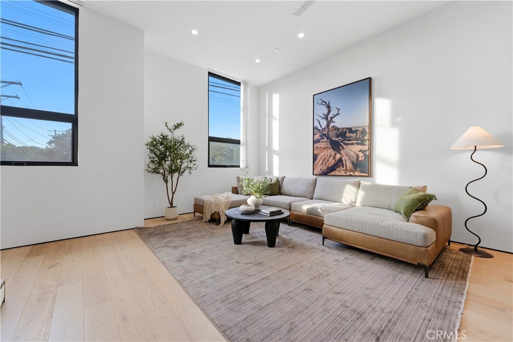 11702 Charnock Road, Los Angeles, CA 90066 11702 Charnock Road, Los Angeles, CA 90066