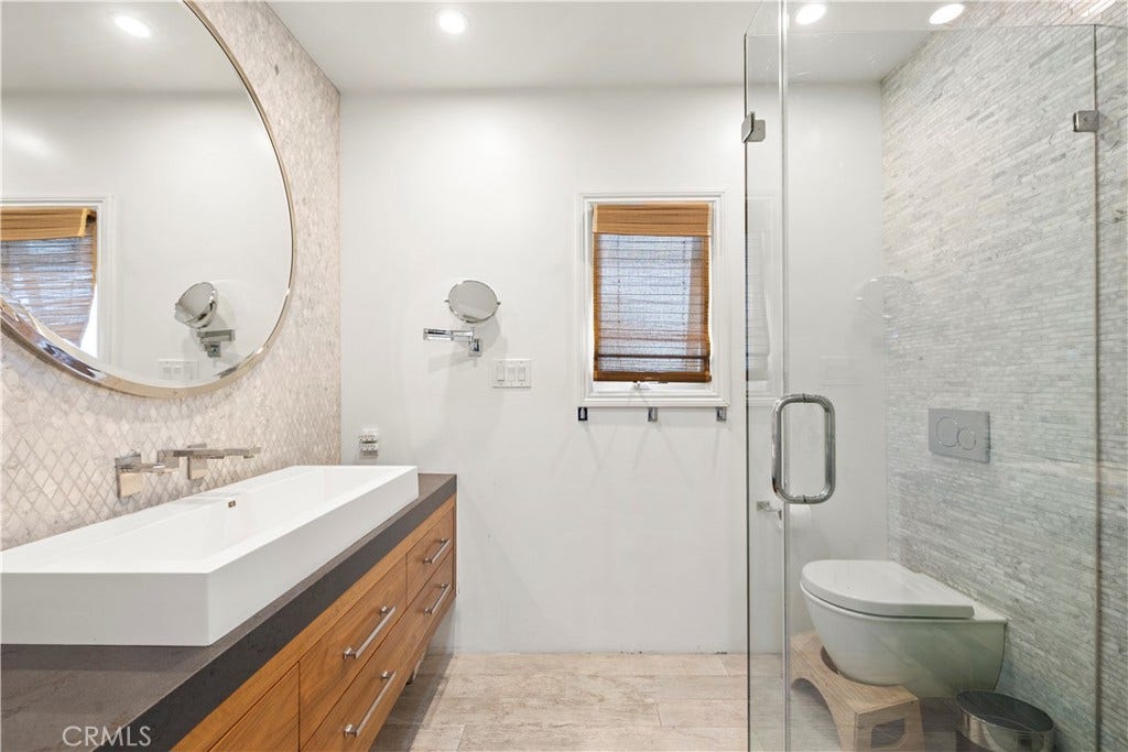 744 Oak, Laguna Beach, CA 92651 744 Oak, Laguna Beach, CA 92651