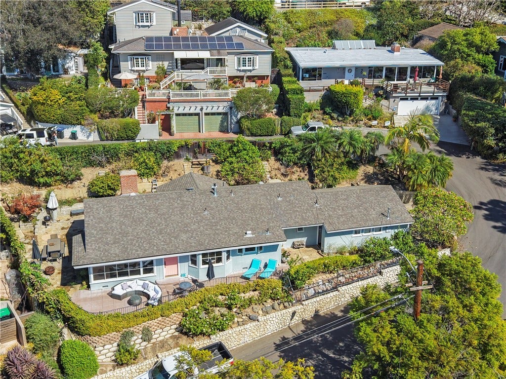 744 Oak, Laguna Beach, CA 92651 744 Oak, Laguna Beach, CA 92651