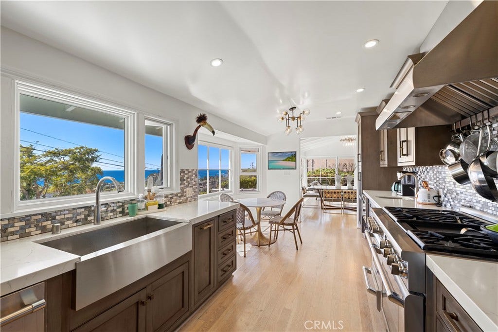 744 Oak, Laguna Beach, CA 92651 744 Oak, Laguna Beach, CA 92651