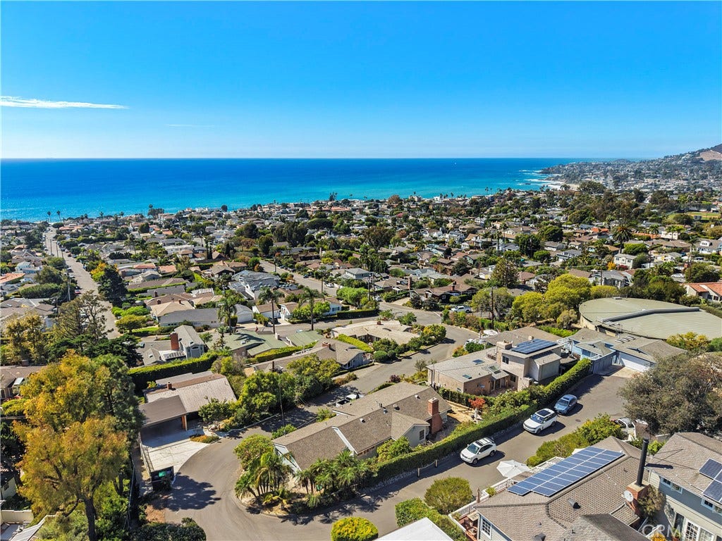744 Oak, Laguna Beach, CA 92651 744 Oak, Laguna Beach, CA 92651