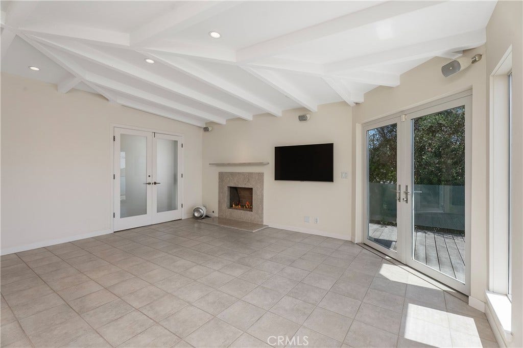 31685 3rd, Laguna Beach, CA 92651 31685 3rd, Laguna Beach, CA 92651
