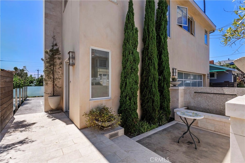 31685 3rd, Laguna Beach, CA 92651 31685 3rd, Laguna Beach, CA 92651