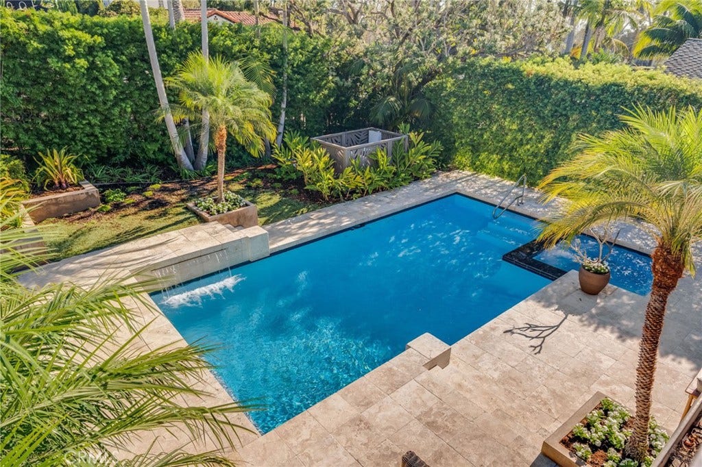 31511 West Street, Laguna Beach, CA 92651 31511 West Street, Laguna Beach, CA 92651