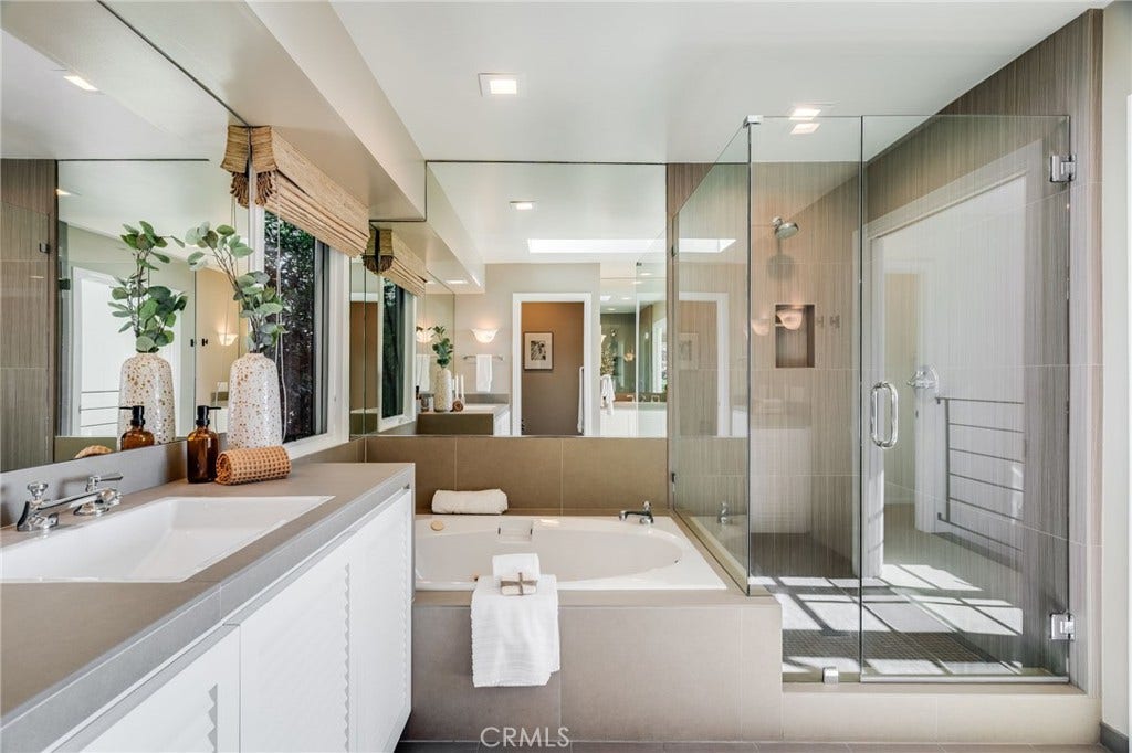 31511 West Street, Laguna Beach, CA 92651 31511 West Street, Laguna Beach, CA 92651
