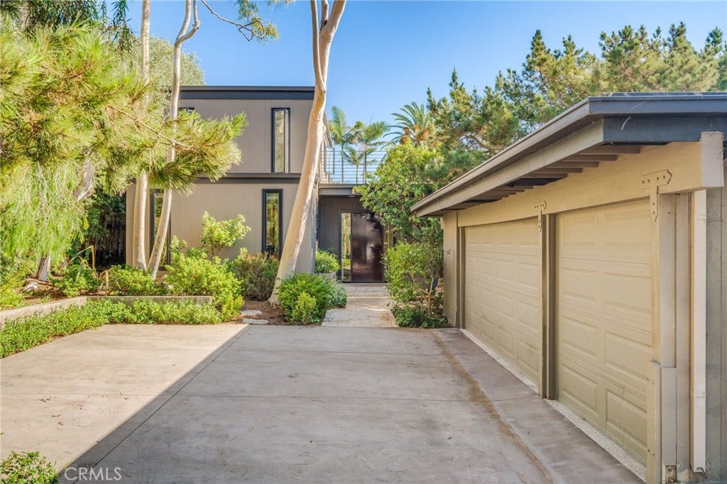 31511 West Street, Laguna Beach, CA 92651 31511 West Street, Laguna Beach, CA 92651