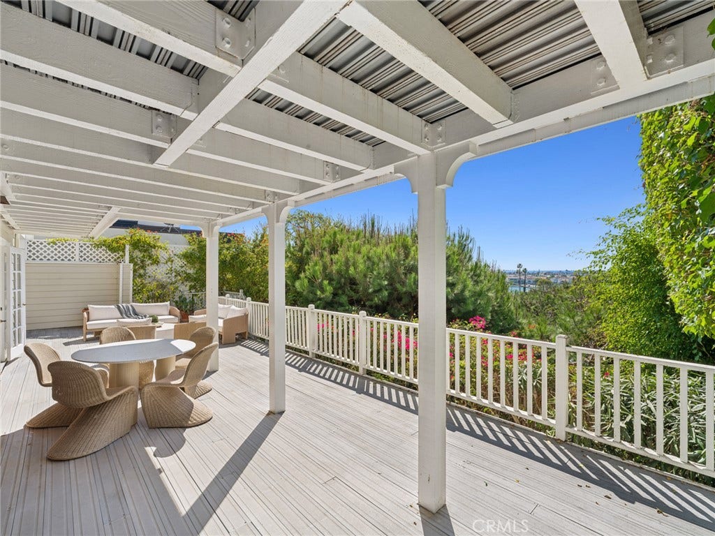 2311 Cliff Drive, Newport Beach, CA 92663 2311 Cliff Drive, Newport Beach, CA 92663