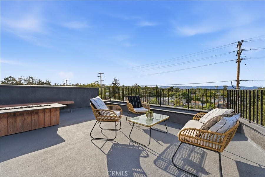 Property photo for 3601 Mclaughlin Avenue, Los Angeles, CA