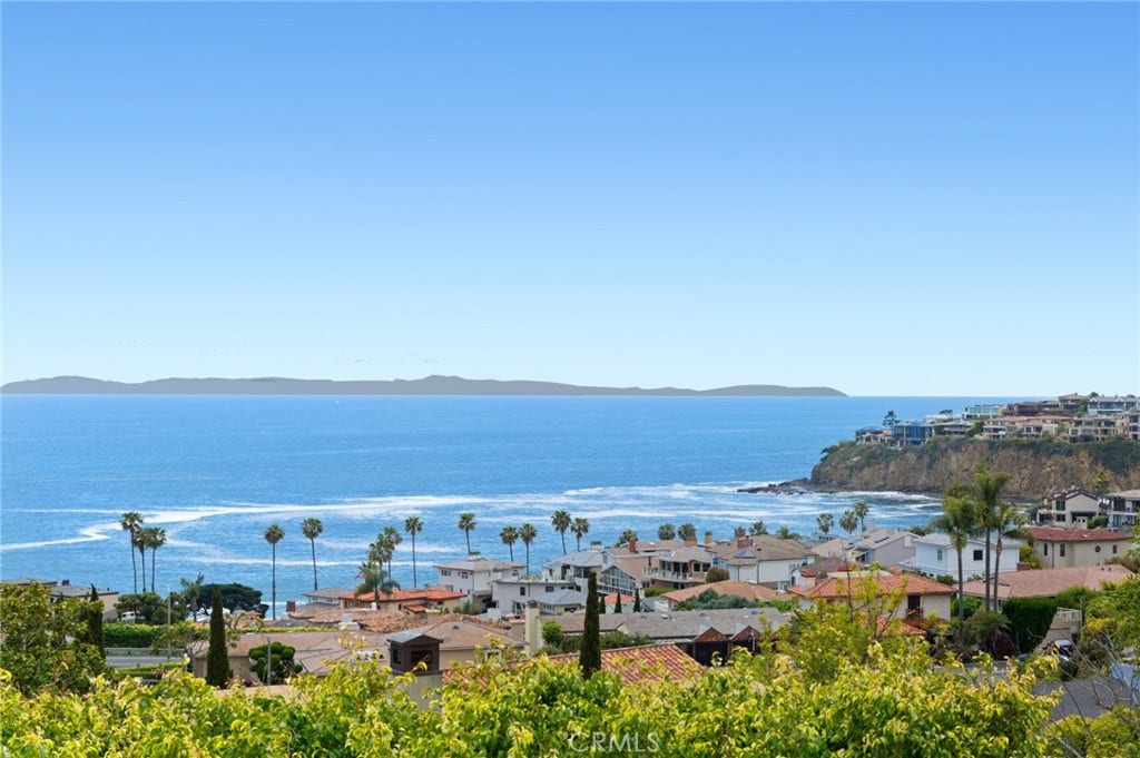 374 Ledroit Street, Laguna Beach, CA 92651 374 Ledroit Street, Laguna Beach, CA 92651