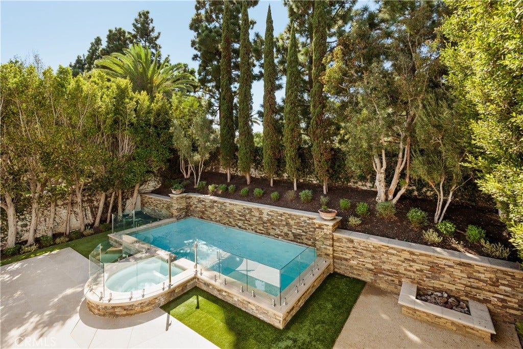 15 Boardwalk, Newport Beach, CA 92660 15 Boardwalk, Newport Beach, CA 92660