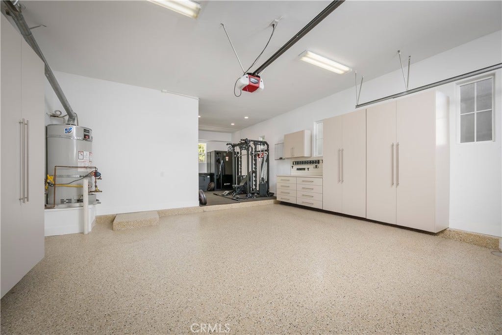 15 Boardwalk, Newport Beach, CA 92660 15 Boardwalk, Newport Beach, CA 92660