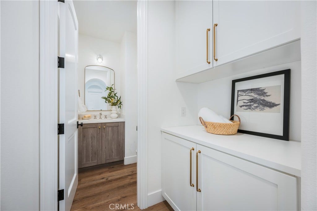 15 Boardwalk, Newport Beach, CA 92660 15 Boardwalk, Newport Beach, CA 92660