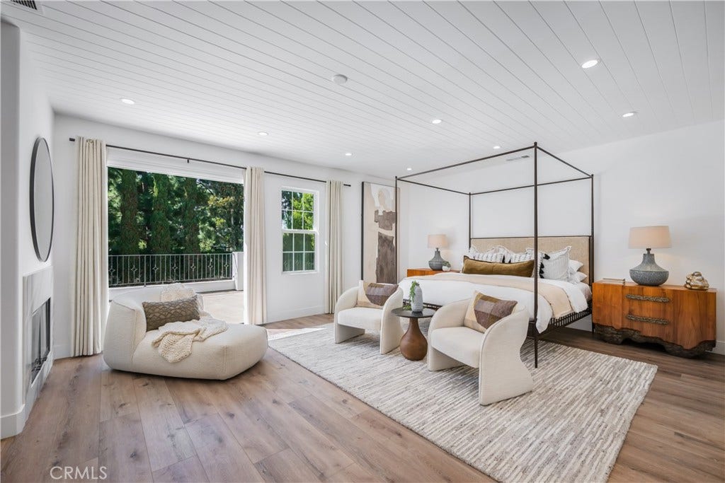 15 Boardwalk, Newport Beach, CA 92660 15 Boardwalk, Newport Beach, CA 92660