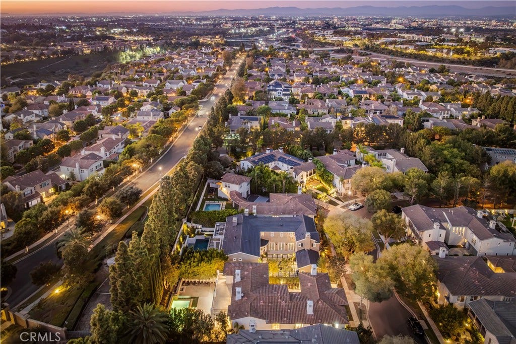 15 Boardwalk, Newport Beach, CA 92660 15 Boardwalk, Newport Beach, CA 92660