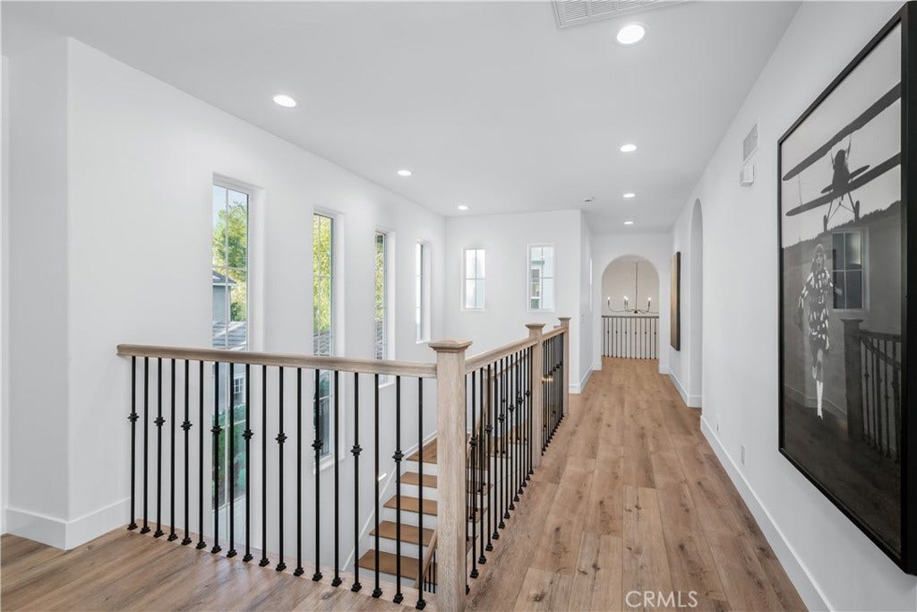 15 Boardwalk, Newport Beach, CA 92660 15 Boardwalk, Newport Beach, CA 92660