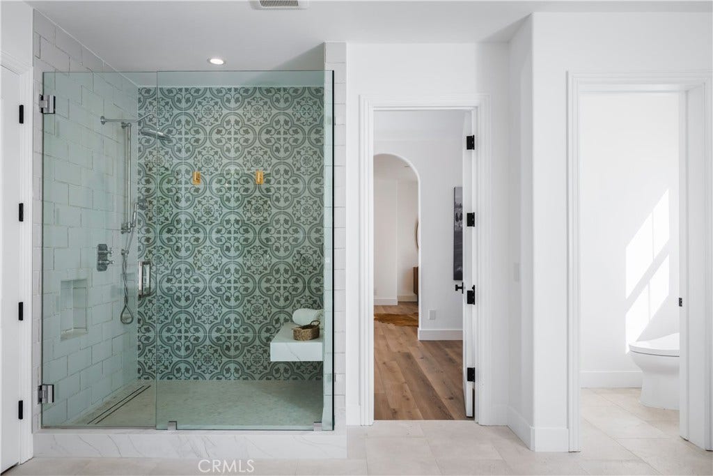 15 Boardwalk, Newport Beach, CA 92660 15 Boardwalk, Newport Beach, CA 92660