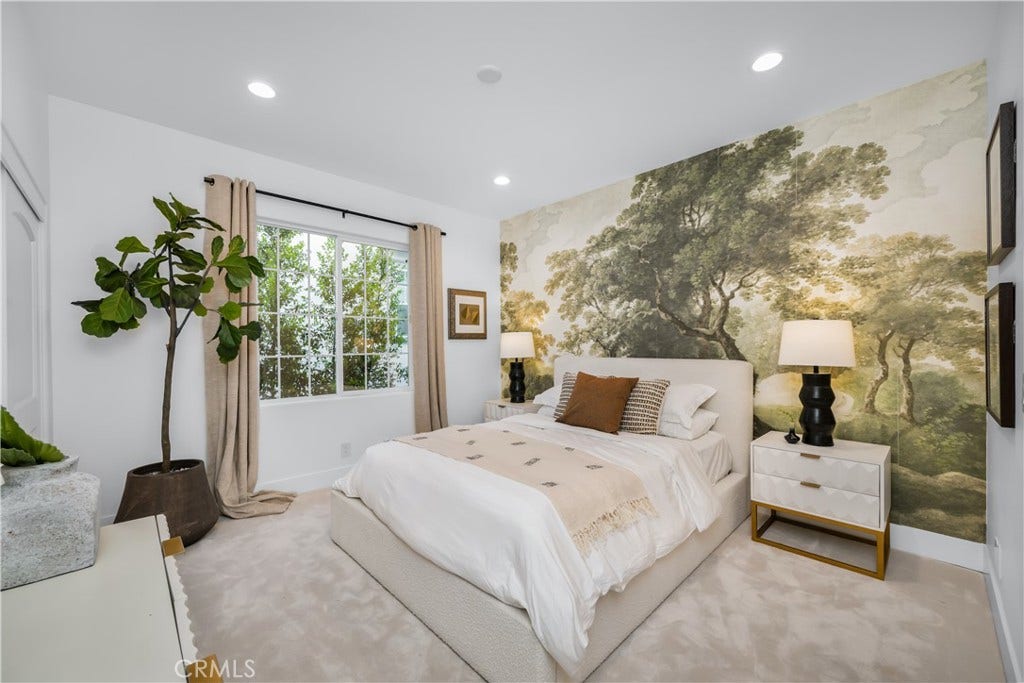 15 Boardwalk, Newport Beach, CA 92660 15 Boardwalk, Newport Beach, CA 92660