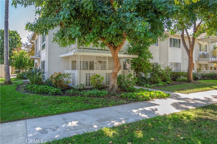 Property photo for 925 Avenida Majorca, #D, Laguna Woods, CA