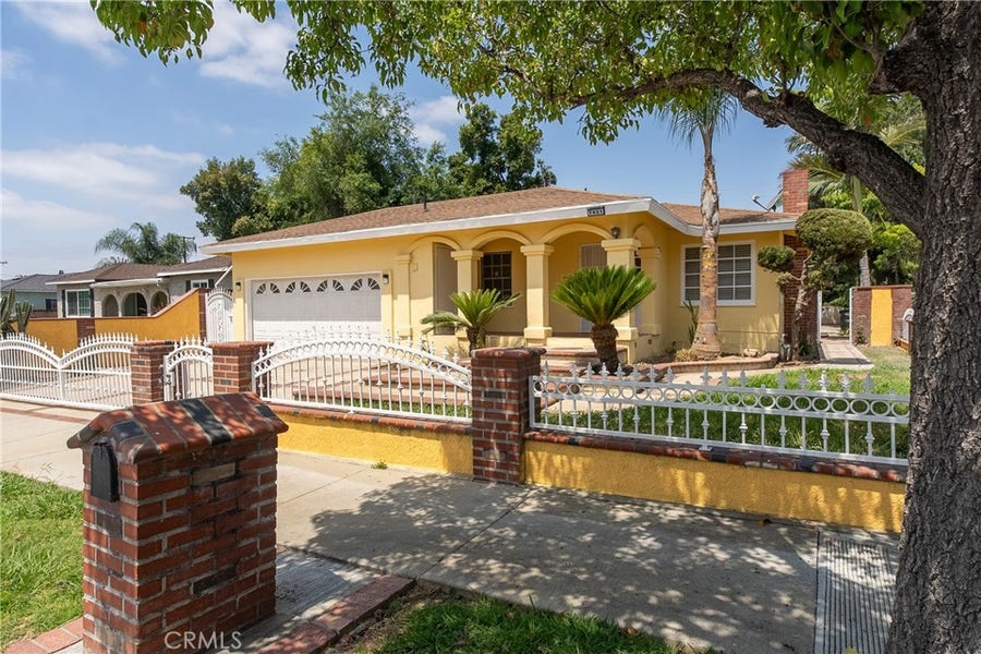 Property photo for 1401 Carob, Montebello, CA
