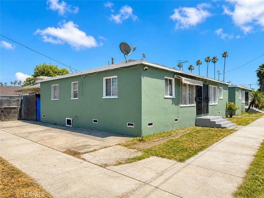 Property photo for 902 Island Avenue, Wilmington, CA