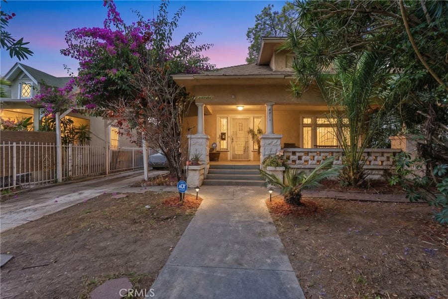 Property photo for 4211 S Flower, Los Angeles, CA