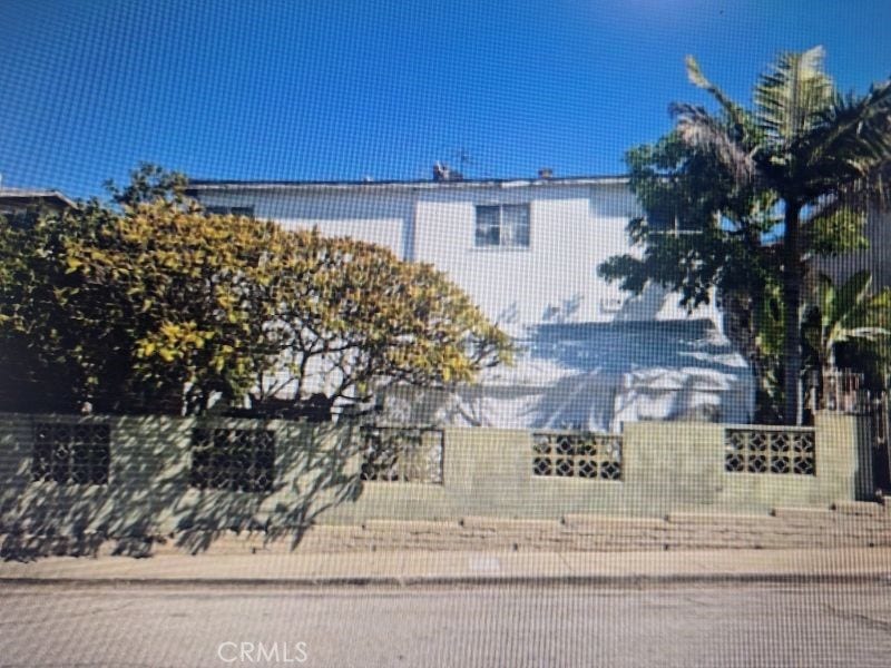 Property photo for 1042 N Market, Inglewood, CA