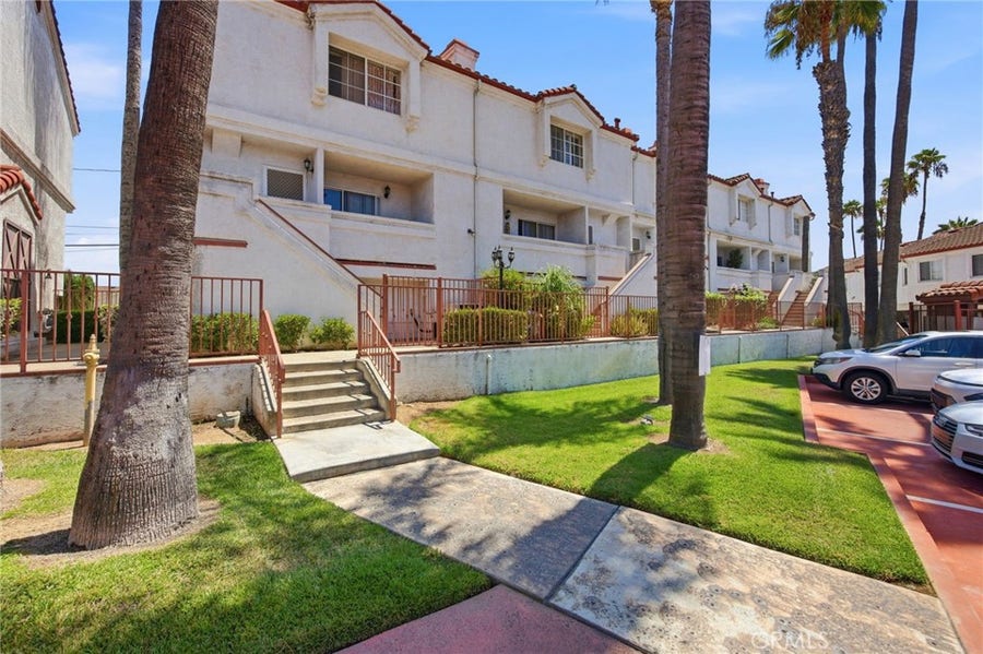 Property photo for 264 E Beverly Boulevard, #A, Montebello, CA