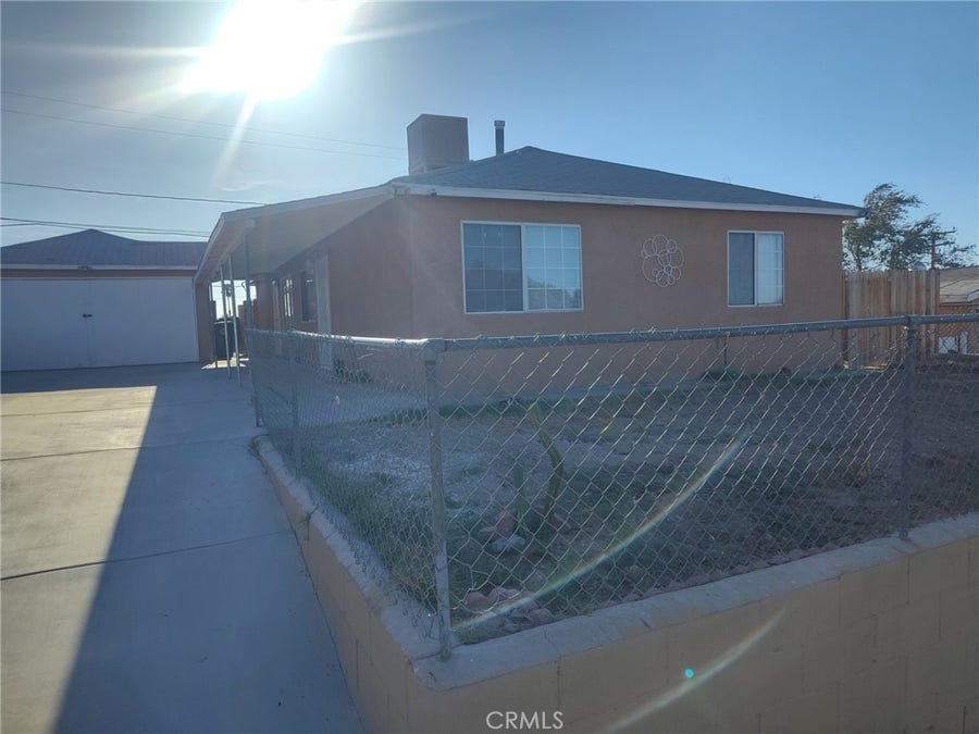 Property photo for 322 Maxine Avenue, #1, Barstow, CA