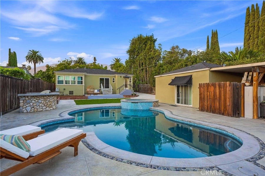 Property photo for 1770 Paloma St, Pasadena, CA