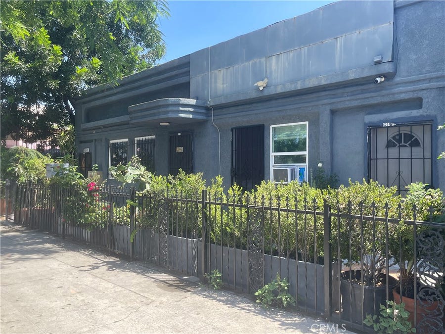 Property photo for 6214 S Western, Los Angeles, CA