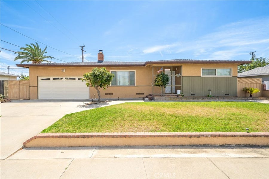 Property photo for 5595 Hawthorne, Montclair, CA