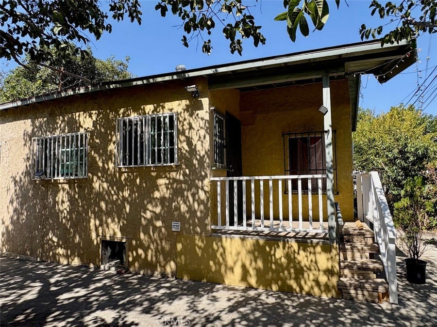 Property photo for 4065 Wadsworth, Los Angeles, CA